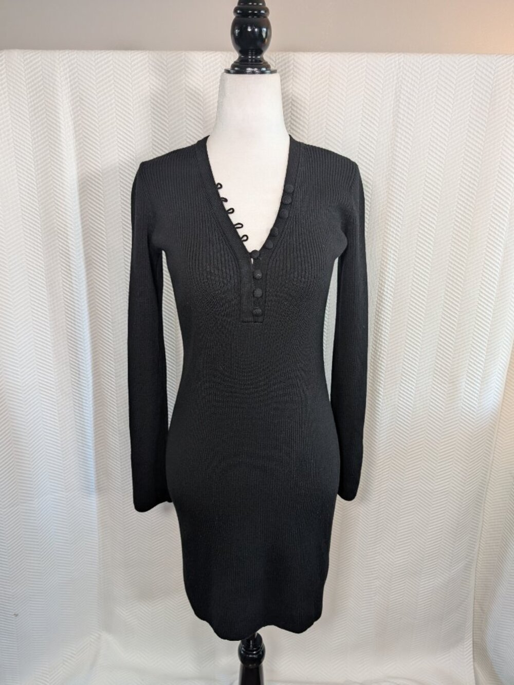 Club Monaco Black Evangah Sweater Dress Wool Blend Ribbed V Neck Button Size XS